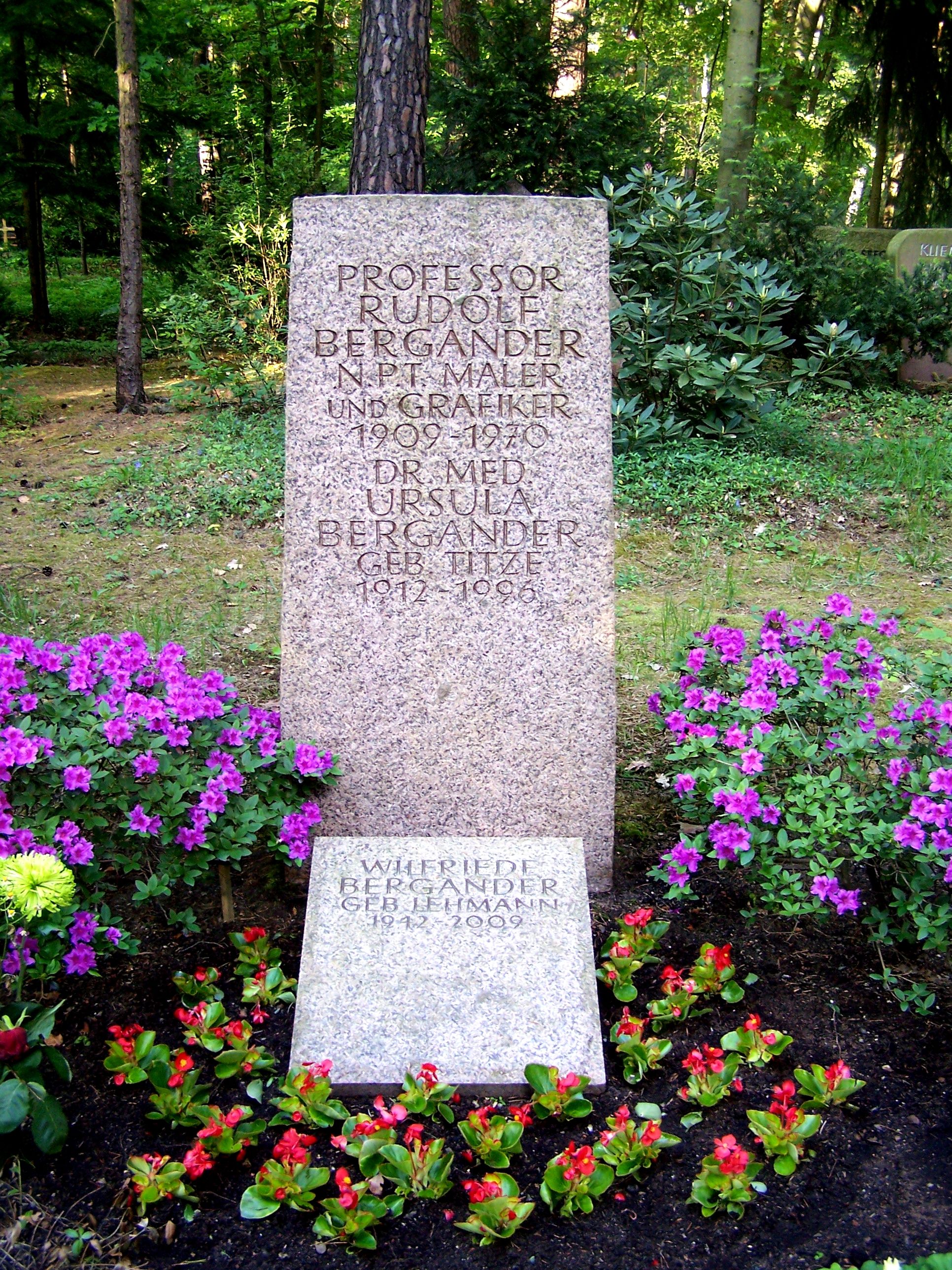 Gemeinsame Grabstätte von Rudolf und Ursula Bergander